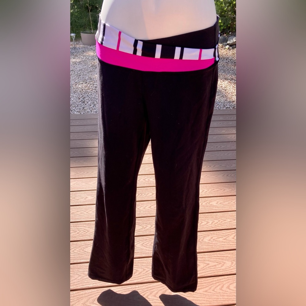 lululemon athletica Black Track Pants Leggings with Pink Waistband